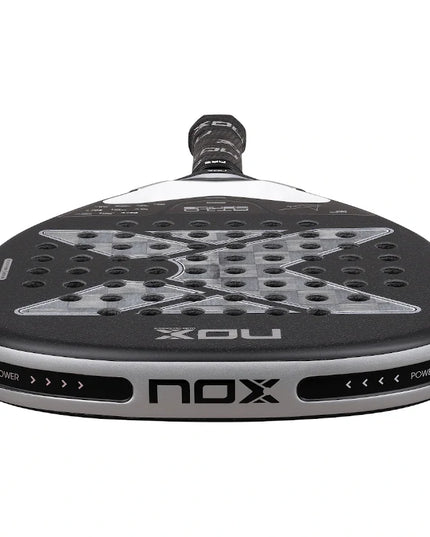 Nox AT10 Luxury Genius Attack 18K Alum 2026 di Agustín Tapia
