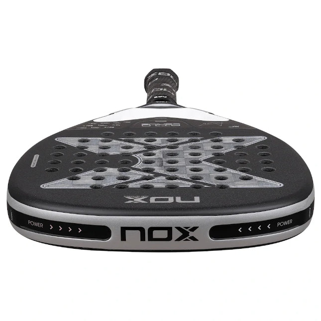 Nox AT10 Luxury Genius Attack 18K Alum 2026 di Agustín Tapia